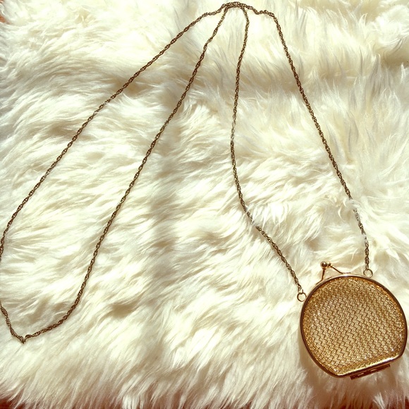 Egirl punk tiny cage clutch on chain gold vintage - Picture 2 of 12